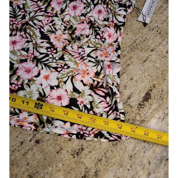 New Women's Tankini Swimsuit Top Size 8 Adjustable Straps Ruffle Tropical Flower - Picture 10 of 12